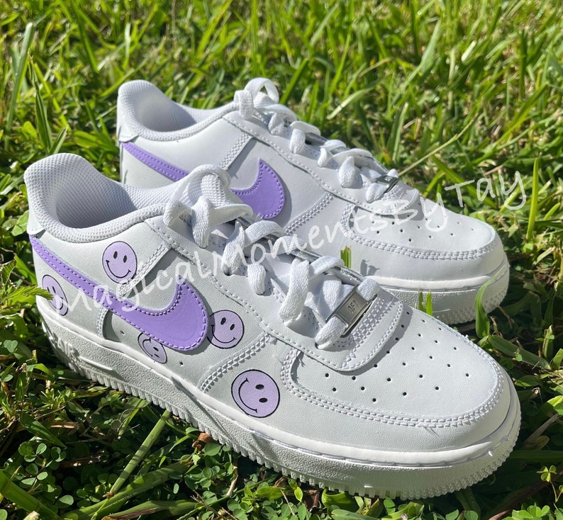 smiley face air force 1