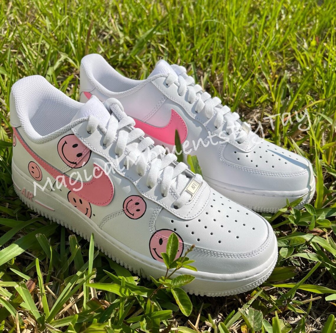 air force 1 smiley face mens