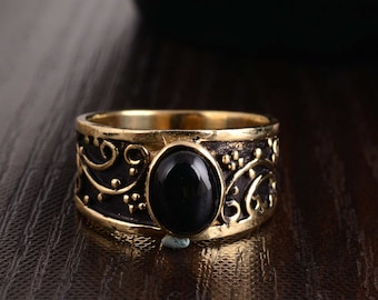 Genuine Black Onyx ring* Nature inspired onyx ring for women* Oxidized Brass Black stone ring* Gemstone ring* Statement ring* Unique Gift