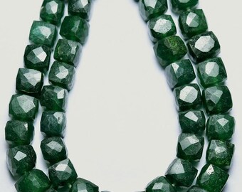 1 Full Strand----Aventurine Faceted Cube Shape Briolettes----6mm to 7mm----Natural Gemstone----N17