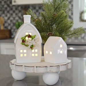 Scalloped Edge Riser...Decor Stand...Farmhouse Riser...Rustic White Riser...Round Riser...Farmhouse Stand...Scallops