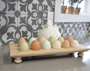 Porta-ovos de madeira estilo fazenda: decoração rústica para cozinha
