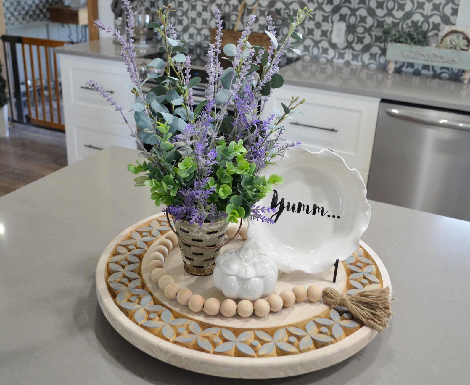 Gravierte Faule Susan... Bauernhaus Holz Tablett... Serving | Etsy