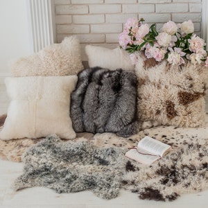Natural Sheepskin Fur Pillow Mocans 50cmx50cm