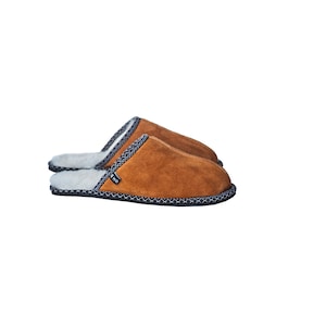 Fur slippers, Sheepskin slippers, lambskin slippers,  leather slipper, for women, winter boots, house slippers, Christmas gift