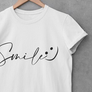 SMILE TSHIRT - Smiley Face Shirt / Motivational - Inspirational - Positive - Happy Shirt / Good Vibes Tee, Smile Art, Minimalist Shirt
