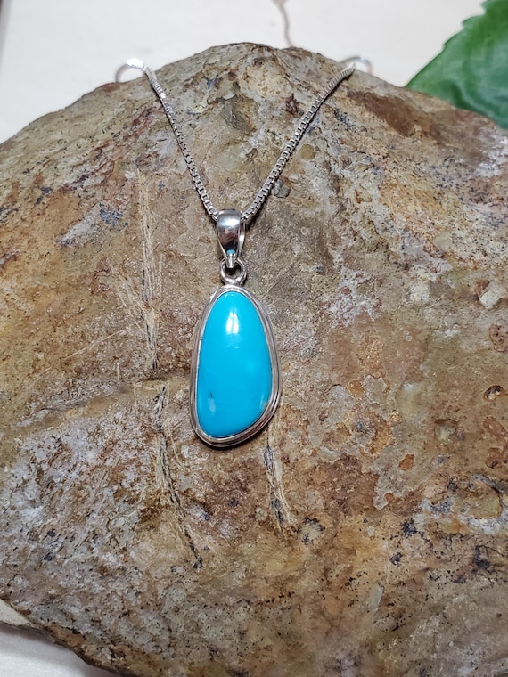 ブルーターコイズペンダント/ターコイズペンダントネックレス