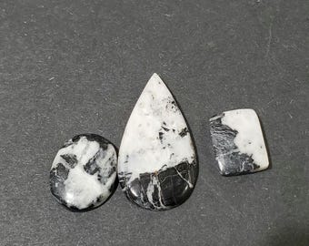 White Buffalo Cabochons/Flat Back Stone/White Turquoise Cabochons/Free Form Cabs/WB1