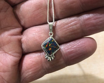 Black Opal Pendant Necklace /Black Fire Opal Sterling Silver/Handmade Jewelry/Dainty Opal Pendant / Pendant Opal