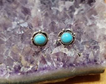 Pendientes de botón de turquesa azul/Plata de ley 925/Joyería hecha a mano/Regalo para ella/Pendientes de botón