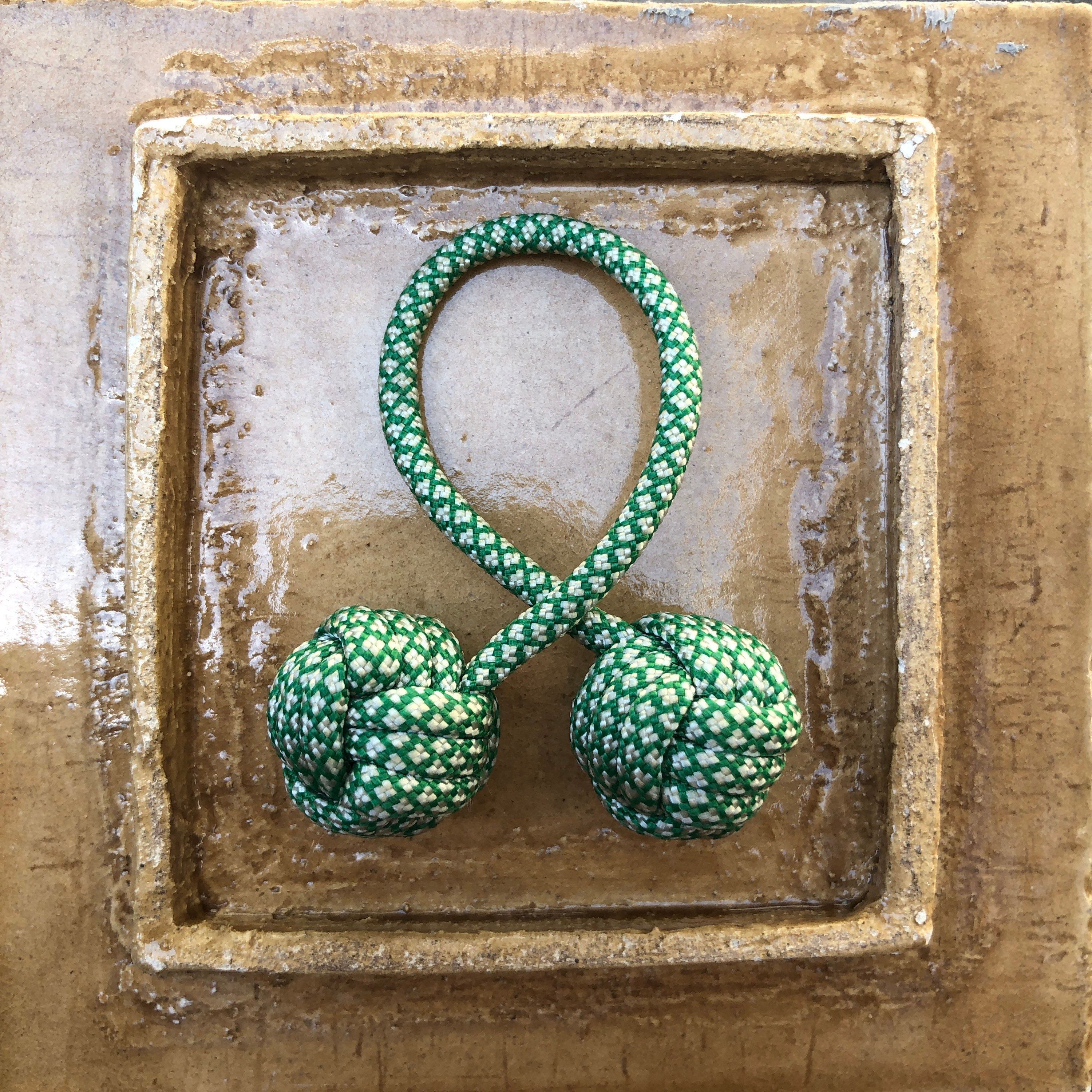 Skill Toy Monkeyfist Begleri | Greek Toy | Komboloi