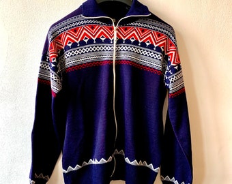 Vintage sweatshirt with Nordic pattern