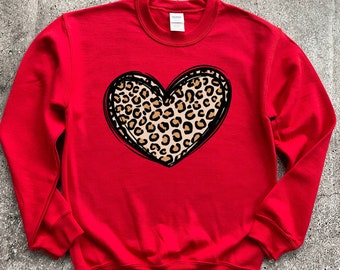 Valentines Day gift for her Heart Outline Graphic Crewneck Sweater Love Heart Sweatshirt Mother\u2019s Sweatshirt