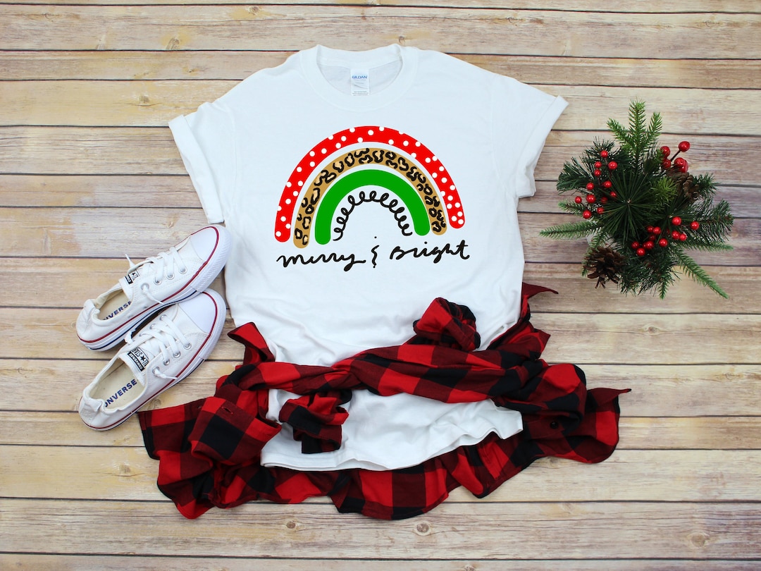 Merry and Bright Shirt, Christmas Women Gift, Christmas Women Shirt,  Christmas Gift for Her, Holiday Women Shirt - Etsy, image size:1080x810