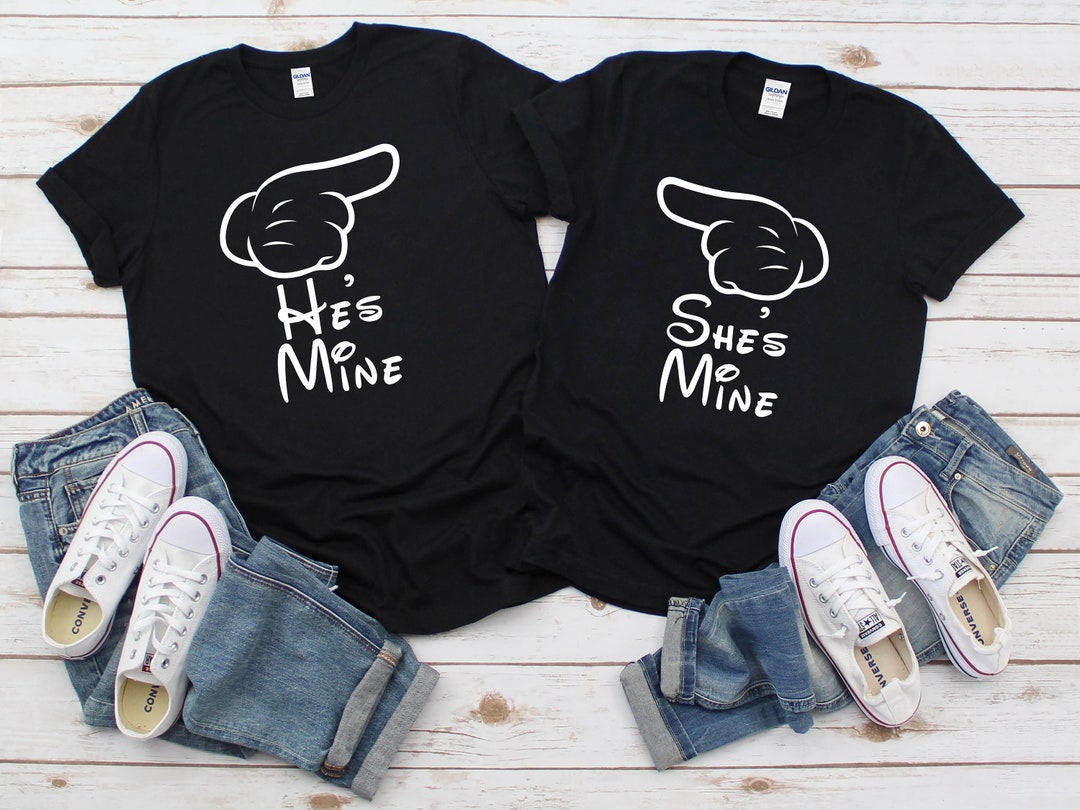 Sweats à Capuche Couple Personnalisés "HE'S MINE" & "SHE'S MINE" - Avec Vos Noms - Taille XS à 3XL
