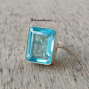 Handmade Quartz Blue Topaz Ring: 925 Sterling Silver Band