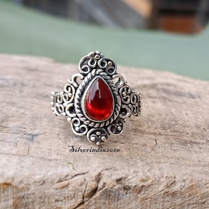 Handmade Garnet Ring: 925 Sterling Silver Band Ring