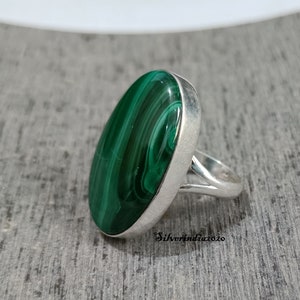 Handmade Oval Malachite Ring: 925 Sterling Silver Band