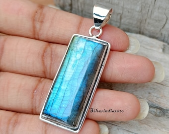 Handmade Deep Blue Labradorite Pendant: 925 Sterling Silver