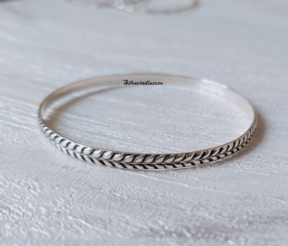 アクセサリー silver 925 simple design bangle 925 Silver Simple Design bangle – 925 silver
