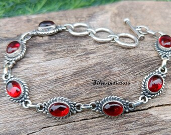 Handmade Garnet 925 Sterling Silver Bracelet: Oval Gemstone