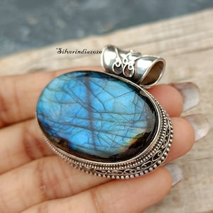 Natural Labradorite Pendant, 925 Sterling Silver Pendant, Women Pendant, Handmade Pendant, Boho Pendant, Designer Pendant, Gift For Her
