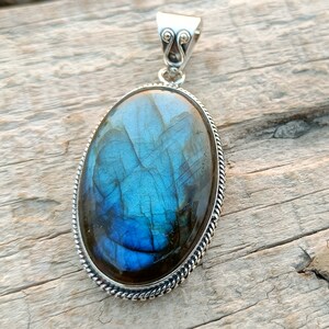 Handmade Oval Labradorite 925 Silver Statement Pendant