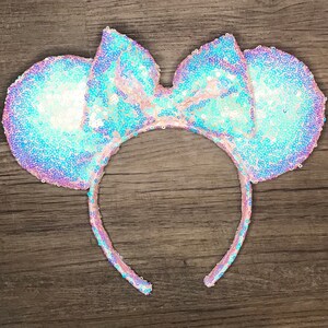 Schillernde Ohren, Micky Ohren