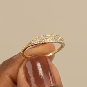 Simple Diamond Ring, 14k Solid Gold Dainty Diamond Ring, Pave Diamond Setting, Signet Ring, Minimalist Diamond Ring, Pinky Ring, Pera