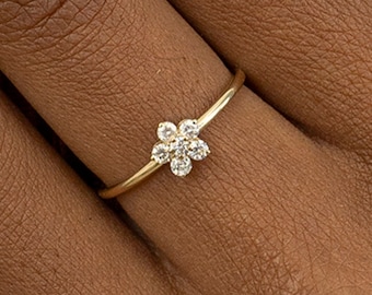Solid Gold Diamond Ring, Flower Design Diamond Ring, Stacking Diamond Ring, Engagement Ring, 14k Or 18k Gold, Dainty Gold Ring, Alondra