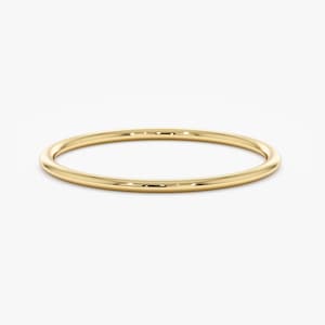 Dünner Ehering aus massivem Gold, schlichter Goldring, 1 mm, minimalistisch, zierlicher Ehering, 14k Gold, dünner Ring, Stapelring, Pinky-Ring, Julia