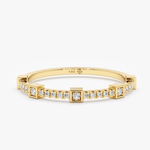 Dainty Diamond Wedding Ring, 14k Gold Diamond Ring, Alternating Setting, Diamond Half Eternity Ring, Stackable Diamond Ring, Jacinda