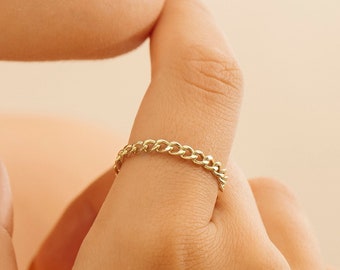 Solid Gold Cuban Chain Ring, Eternity Link, 14k Gold Chain Ring, Curb Chain Link, 3mm Cuban Chain,  Minimalist and Hottest Ring, Mira
