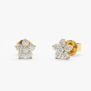 Diamond Flower Earrings, Solid Gold Earrings, Daisy Shape Studs, Diamond Stud Earrings, Cute Gold Earrings, Natural Round Diamonds, Alondra