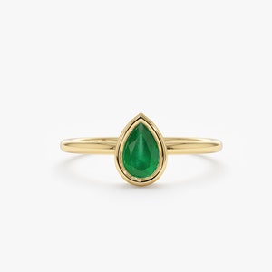 Solid Gold Emerald Ring, Pear Shape Emerald, Solitaire Drop Ring, 14k Bezel Set Emerald, Emerald Engagement Ring, Fancy Cut Gemstone, Ensley