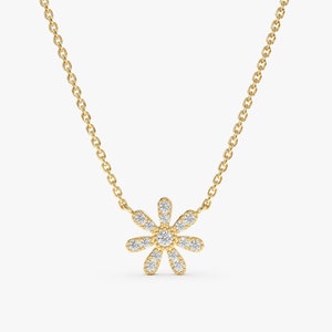 Daisy diamond necklace clearance
