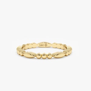 Solid Gold Unique Wedding Ring, Marquise Shape And Small Round Disc Design, 14k Or 18k, Alternating Shapes, Dainty Plain Gold Band, Elodie