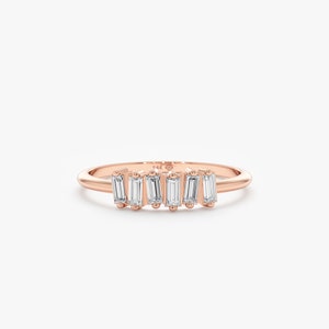 Rose Gold Tilted Diamond Cluster Ring