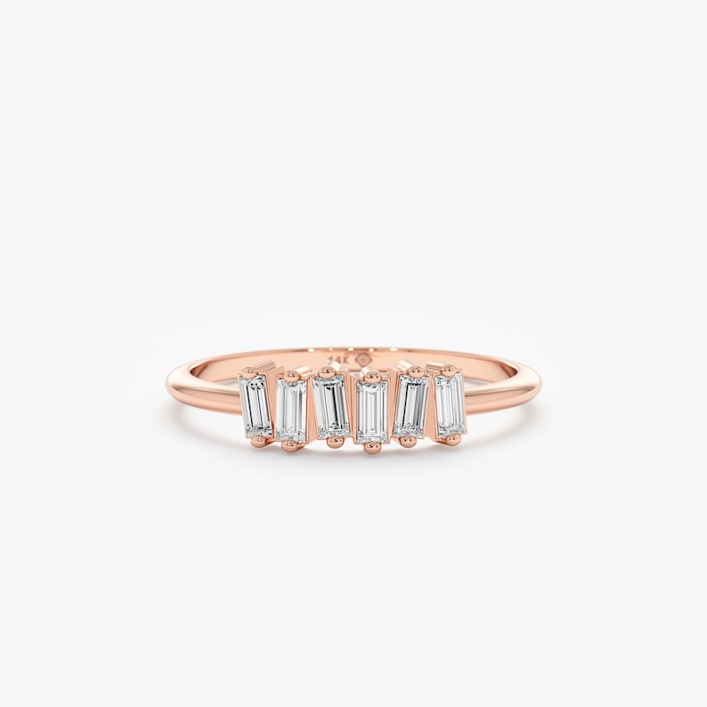 Rose Gold Tilted Diamond Cluster Ring