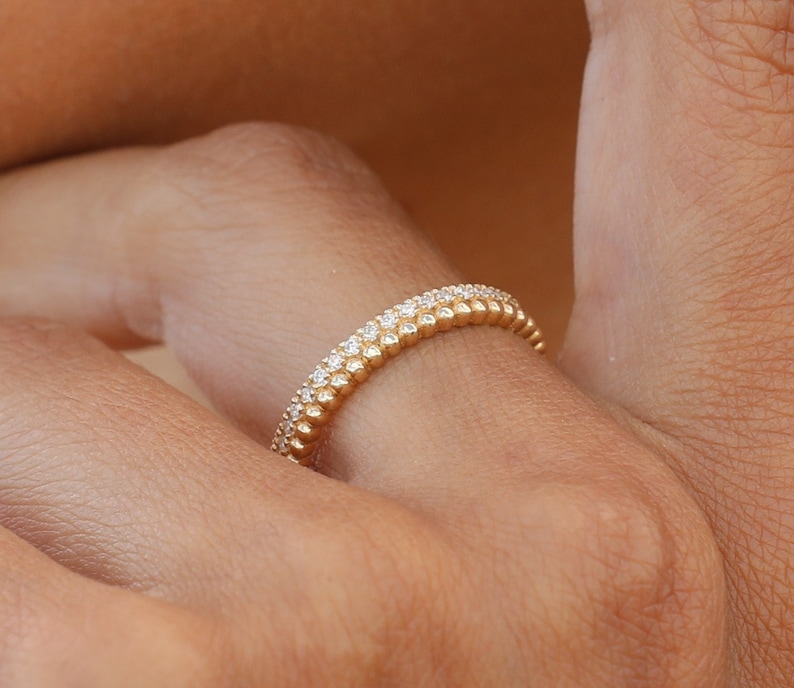 natural diamond solid gold band