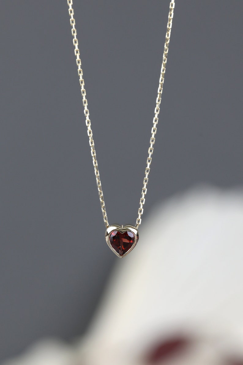 14k Gold Garnet Necklace Natural Stone 