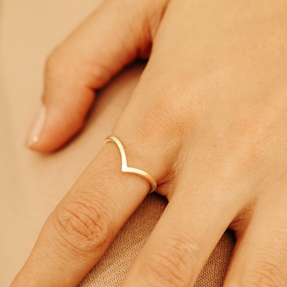 Delicate Diamond Ring, Solid Gold Minimalist Ring - Urban Carats