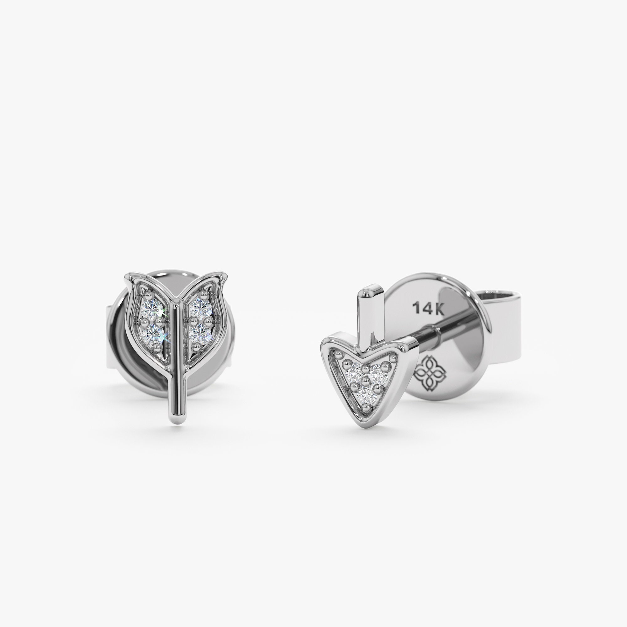 送料税込【AMY O】Angulo Dainty Stud ピアス ☆(2色) 国内発♪ みみたぶだいすきピアス 2P｜ウサギがいる｜CUNE ONLINE STORE
