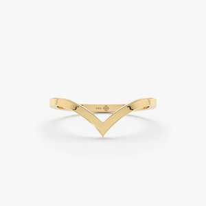 Solid 14k Gold V Ring, Dainty Stacking Ring, Delicate Ring, Minimalist Gold Band, Plain Gold Band, Thin Gold Ring, Minimalist Ring, Shaniqua