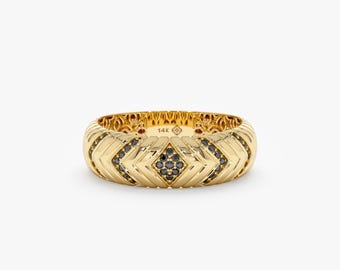14k Black Diamond Pave Dome Ring, Solid Gold Ring with Chevron, Natural Black Diamonds, Hand Design Ring, Textured Gold Ring, Lilith