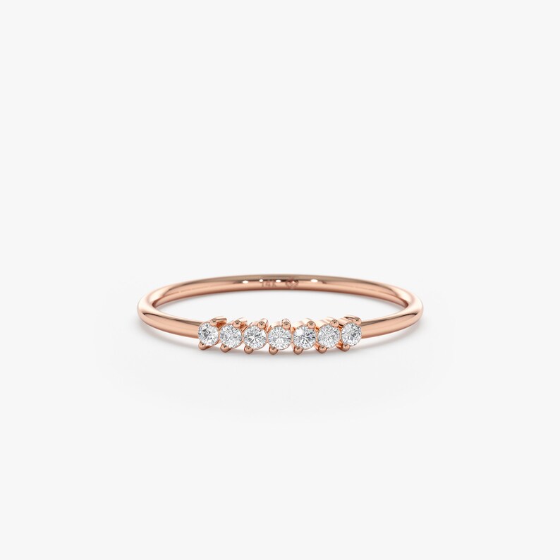 Rose gold delicate ring