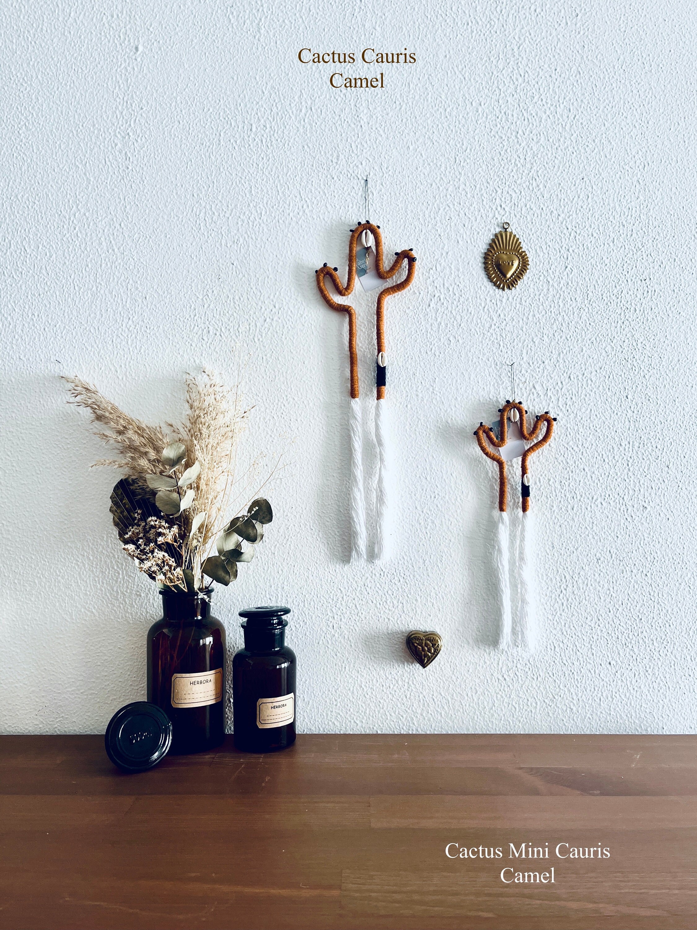 Mini Décoration à Suspendre Cactus en Laine