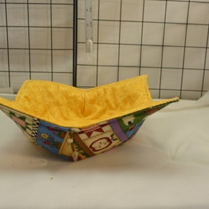 Microwave Bowl Cozy/Holder, #3 Country at Heart,  Soup Bowl Cozy, Soup Bowl Holder, Reversible Bowl Cozy