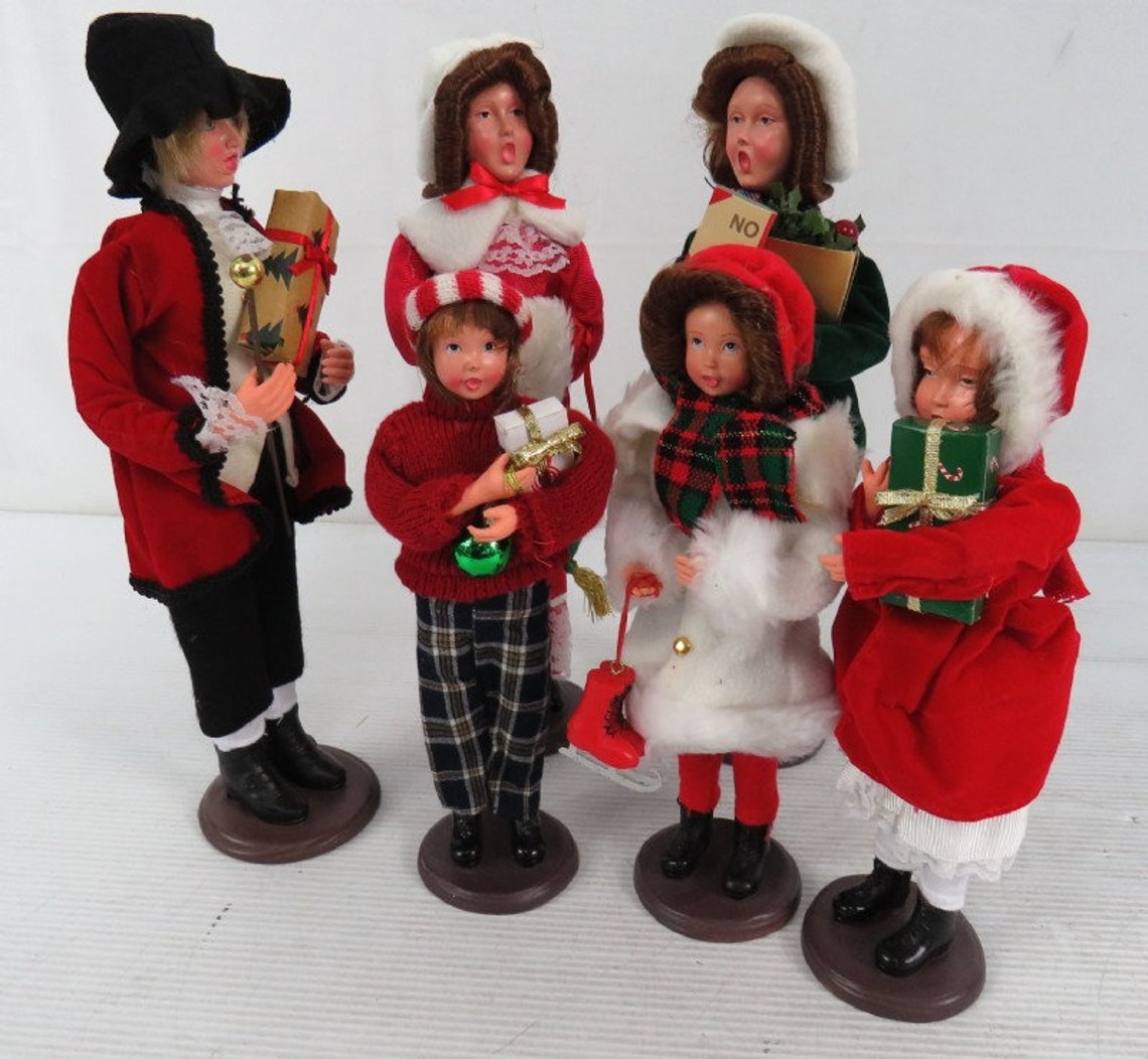 Christmas Caroler Figurines Set of Six Etsy Christmas Caroler Figurines