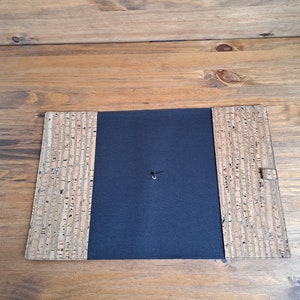 Copertina del taccuino minimalista realizzata a mano con tessuto di sughero, Pronta per la spedizione immagine 9